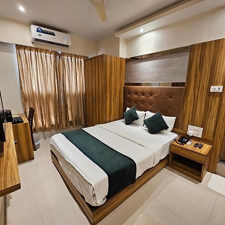 Hotel Bkc Garden - Near Us Embassy Bkc Bombay Exterior foto