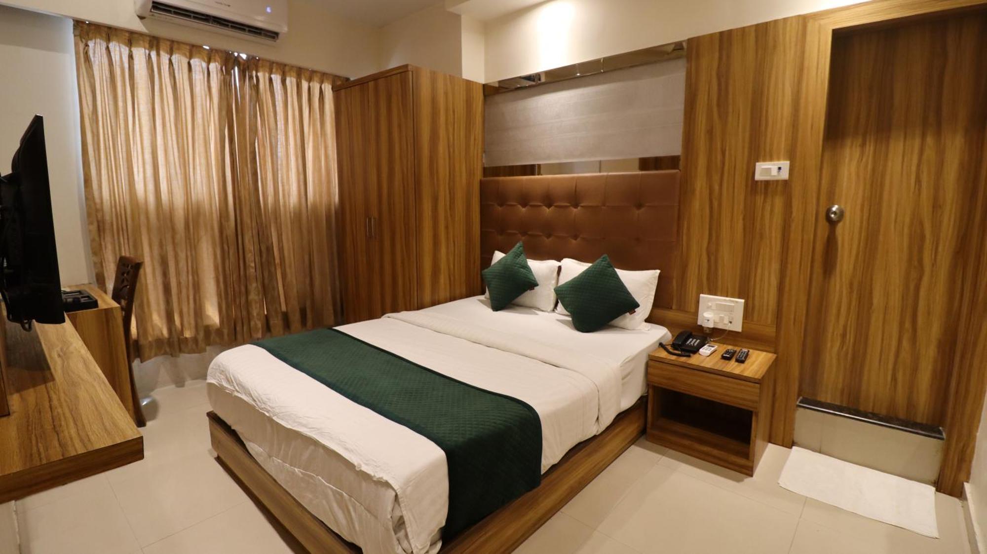 Hotel Bkc Garden - Near Us Embassy Bkc Bombay Exterior foto