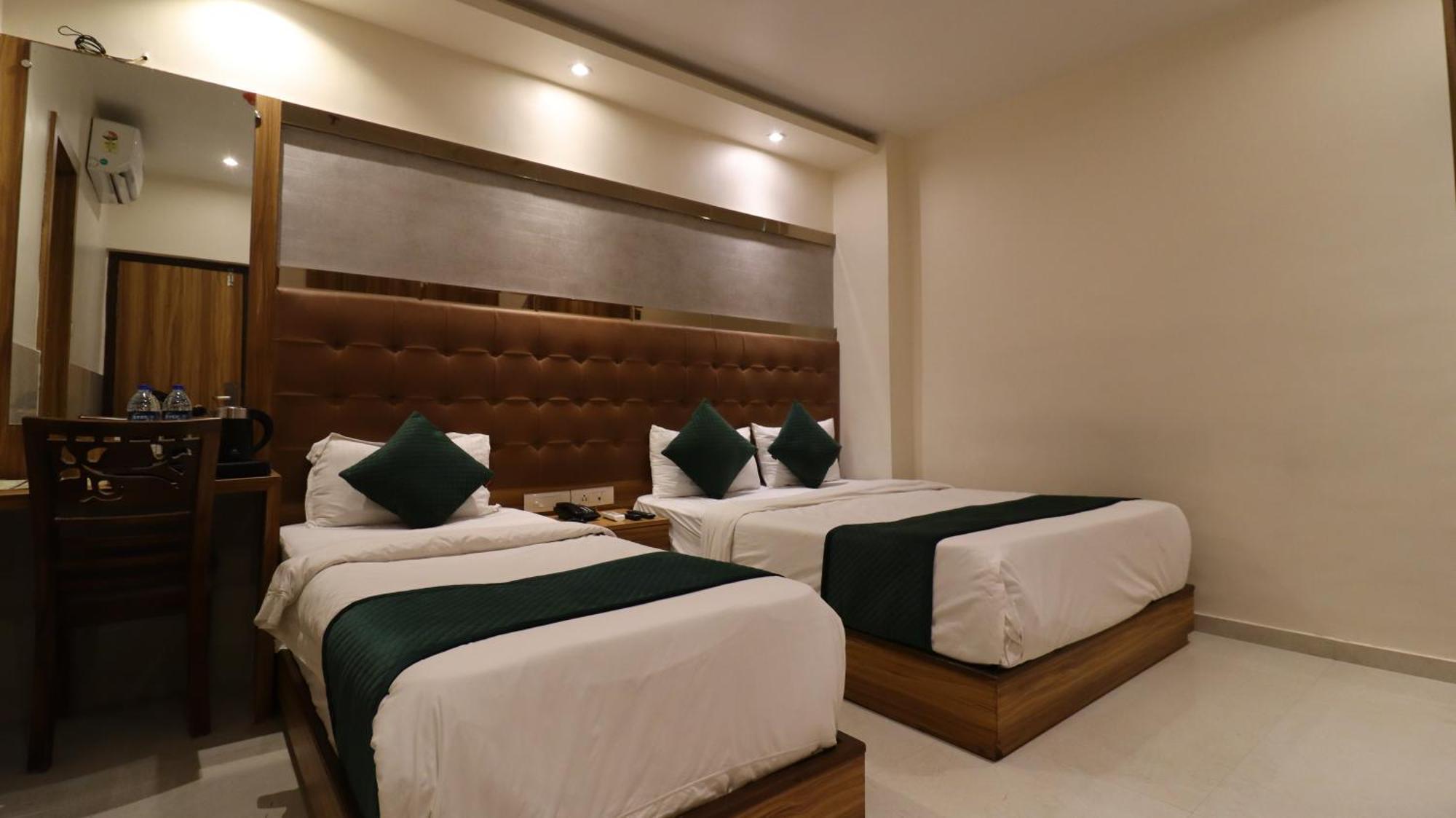 Hotel Bkc Garden - Near Us Embassy Bkc Bombay Exterior foto
