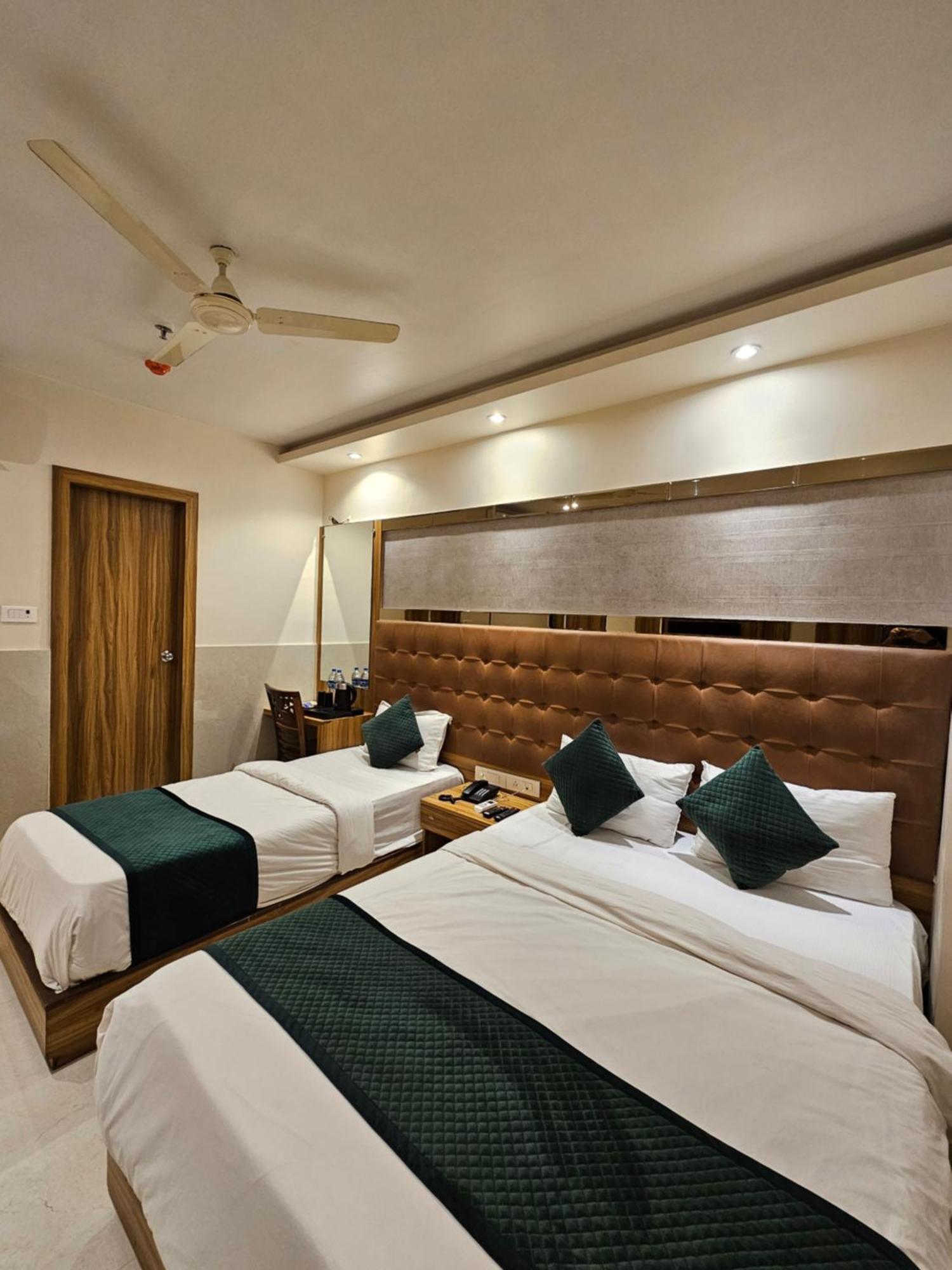 Hotel Bkc Garden - Near Us Embassy Bkc Bombay Exterior foto