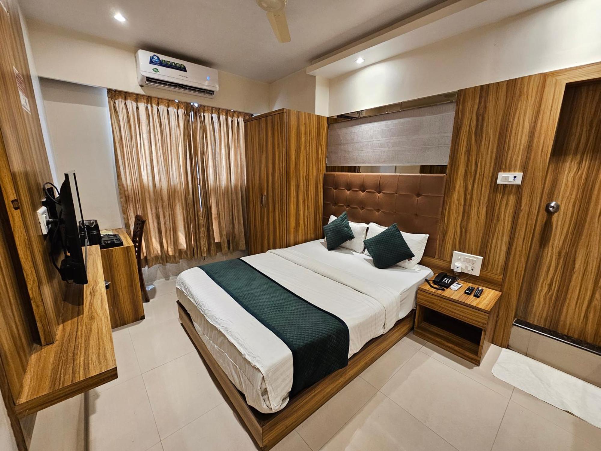Hotel Bkc Garden - Near Us Embassy Bkc Bombay Exterior foto