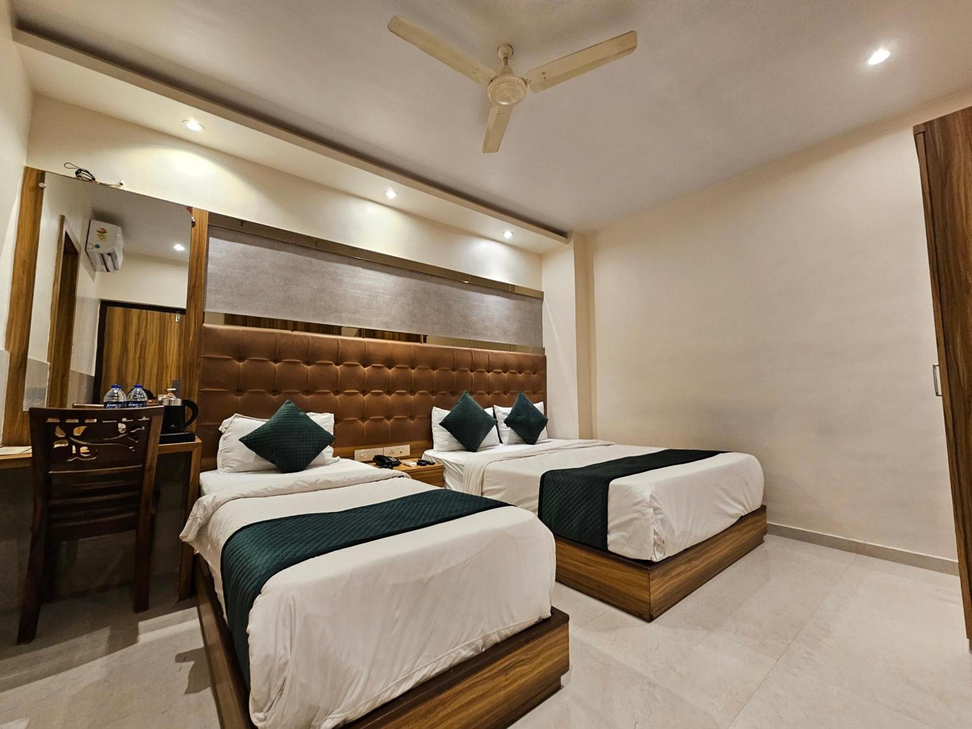 Hotel Bkc Garden - Near Us Embassy Bkc Bombay Exterior foto